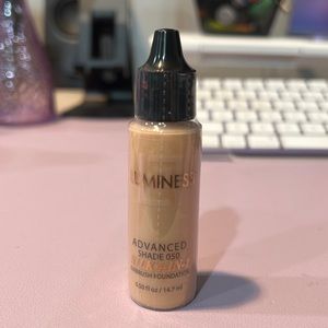 Luminess Airbrush Foundation bottle